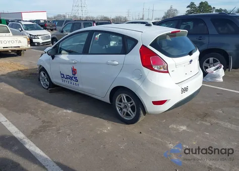 2019 Ford Fiesta Se z USA, uszkodzony, nr VIN 3FADP4EJ8KM146996